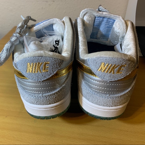 Nike SB Size 8 Sean Cliver - Picture 6 of 6